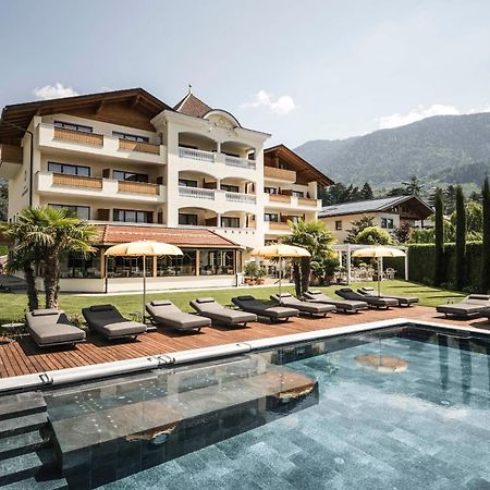 Hotel Sonnenburg Merano Esterno foto