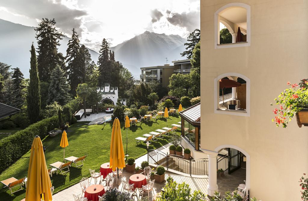 Hotel Sonnenburg Merano Esterno foto