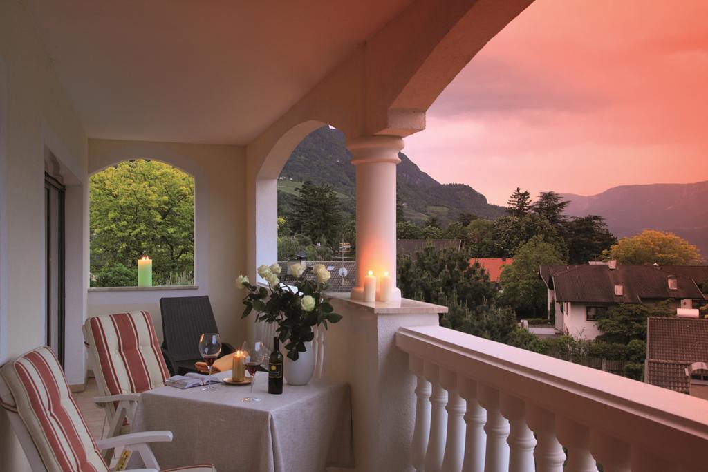 Hotel Sonnenburg Merano Esterno foto