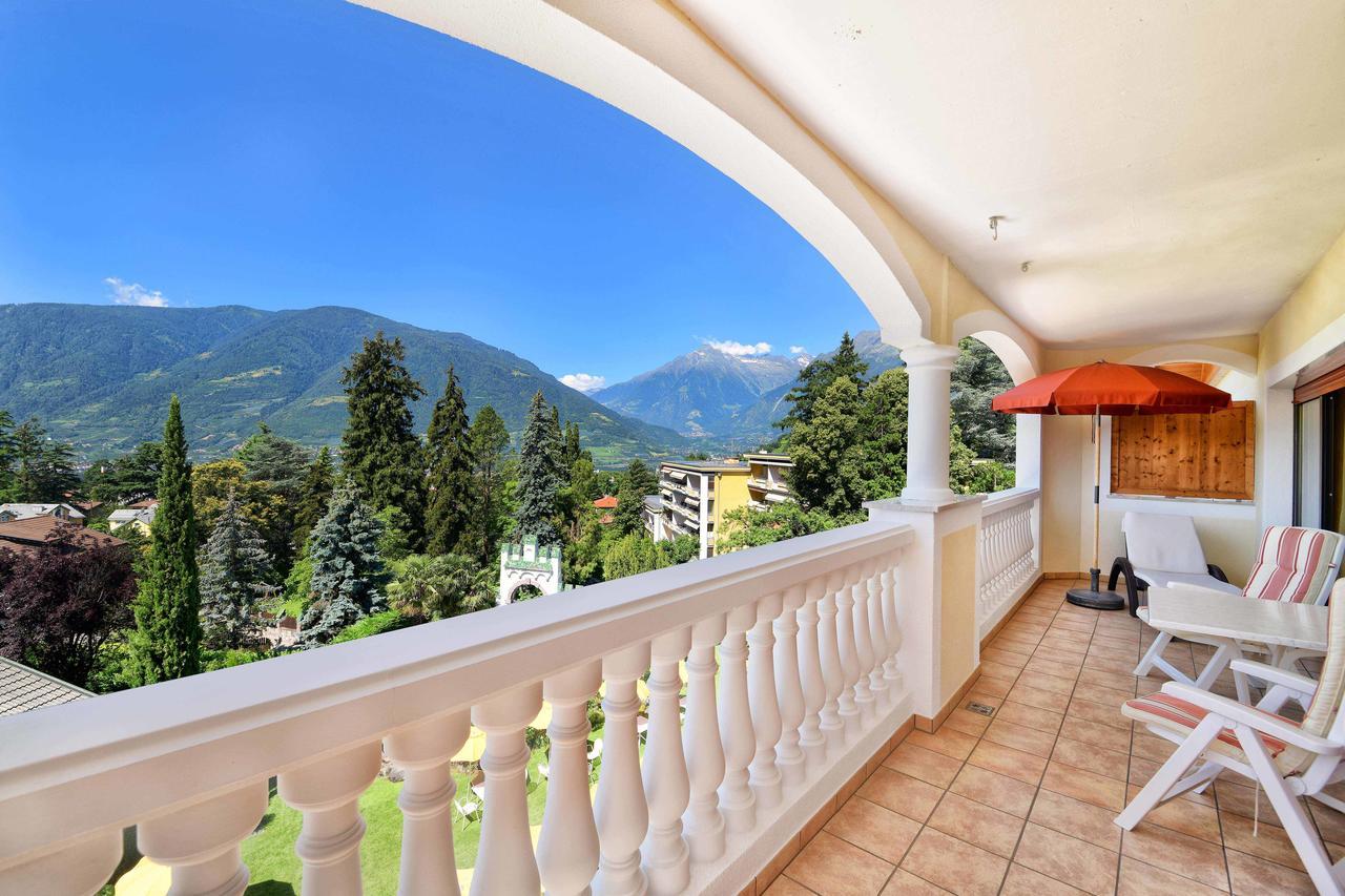 Hotel Sonnenburg Merano Esterno foto