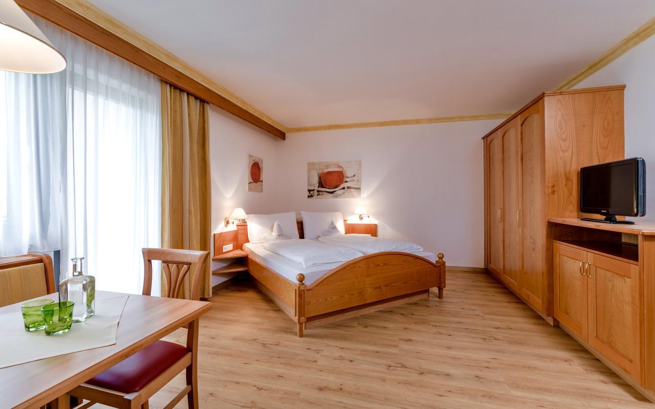 Hotel Sonnenburg Merano Esterno foto